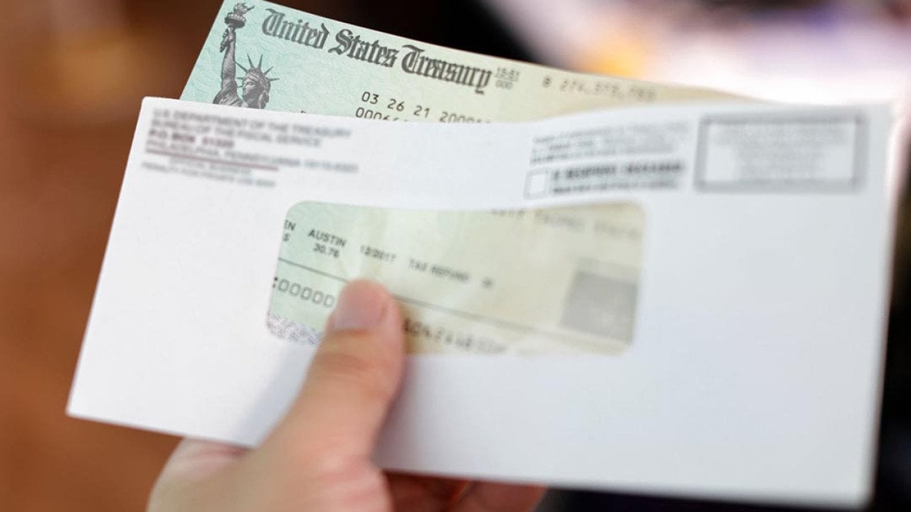 How to get your tax refund faster and be smart about spending it